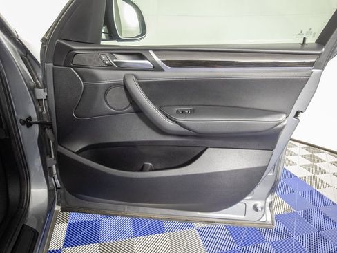 Used 2017 BMW X3 sDrive28i image 13