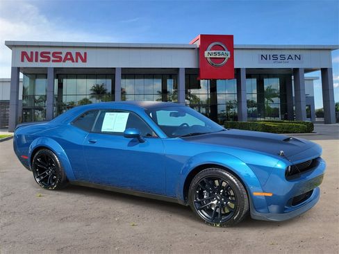 Used 2023 Dodge Challenger R/T Scat Pack image 2
