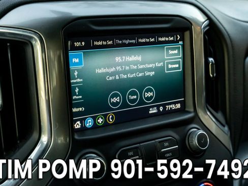 Used 2022 Chevrolet Silverado 1500 RST w/ LPO, Blackout Package image 19
