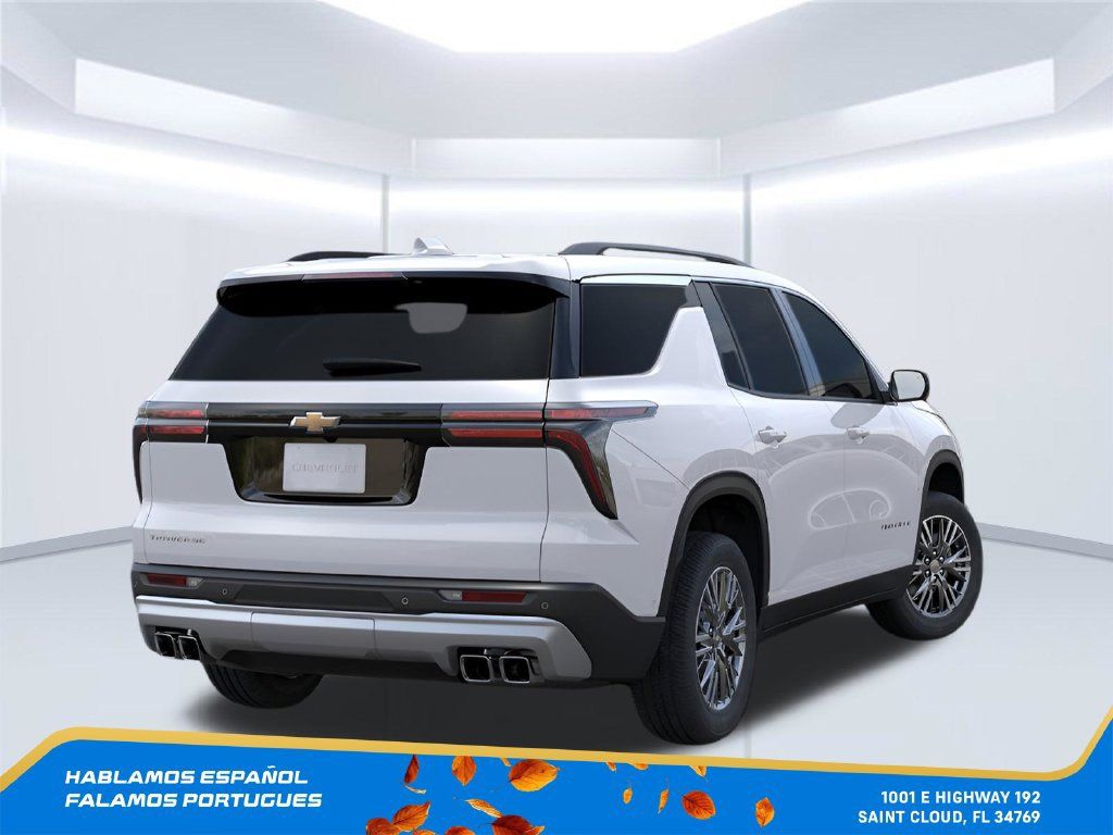 New 2027 Chevrolet Traverse LT FWD image 3