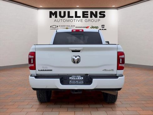 Used 2024 RAM 2500 Laramie AWD/4WD image 6