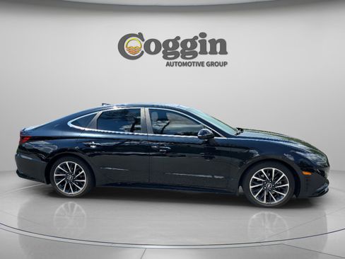 Used 2021 Hyundai Sonata Limited FWD image 5