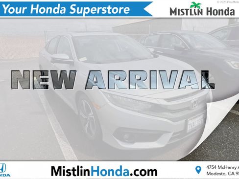 Used 2016 Honda Civic Touring image 1