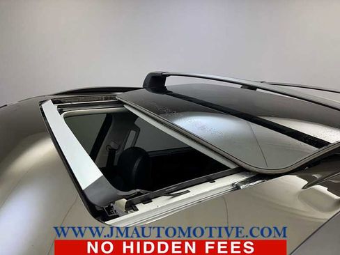 Used 2022 Kia Telluride SX w/ Nightfall Edition Package image 11