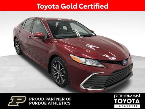 Certified 2022 Toyota Camry XLE image 10