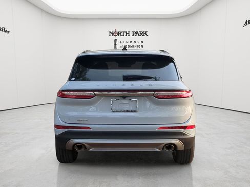 New 2026 Lincoln Corsair Premiere FWD image 4
