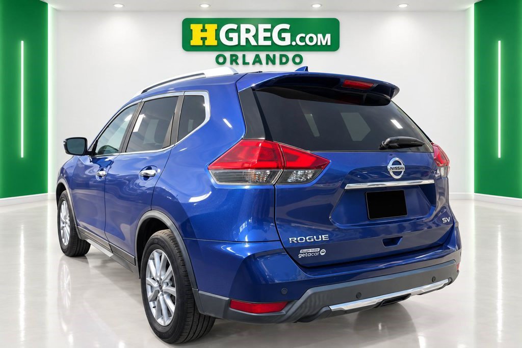 Used 2020 Nissan Rogue SV FWD image 2