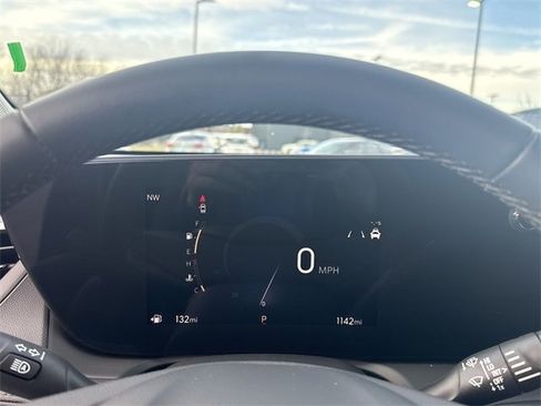 Used 2024 Buick Encore GX Sport Touring image 15