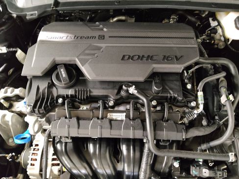 Used 2025 Kia K4 LXS image 30