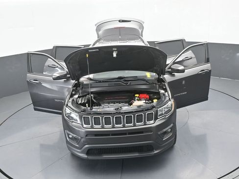 Used 2021 Jeep Compass Latitude image 66