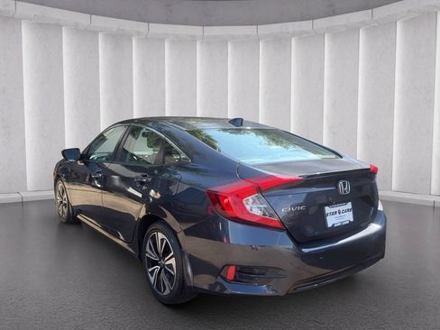 Used 2017 Honda Civic EX-L image 3