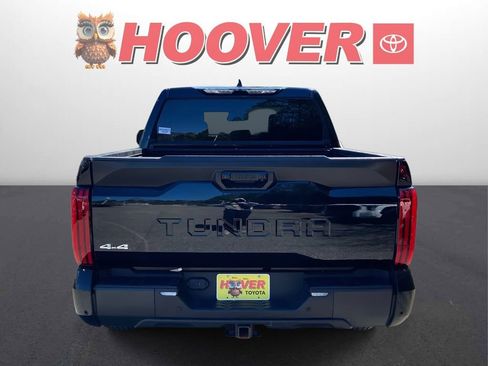 Used 2022 Toyota Tundra SR5 w/ SR5 Premium Package image 3