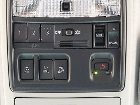 Used 2023 Toyota 4Runner Limited image 51