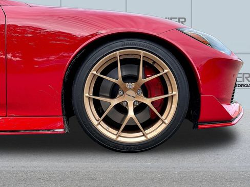 Certified 2025 Nissan Z NISMO w/ Floor Mat Package RWD image 31
