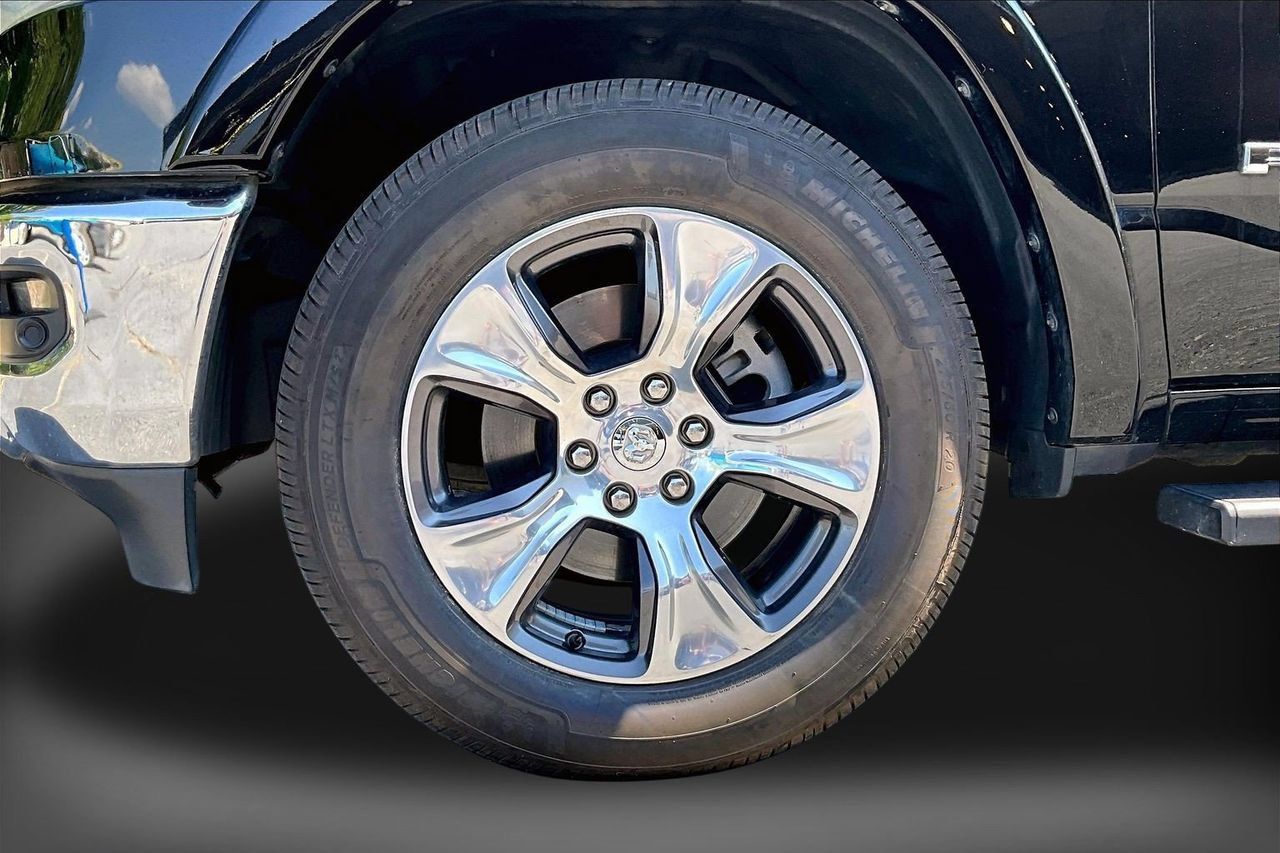 Certified 2022 RAM 1500 Laramie AWD/4WD image 31
