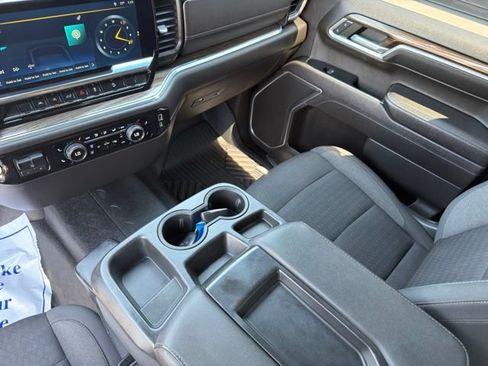 Used 2022 Chevrolet Silverado 1500 RST AWD/4WD image 23