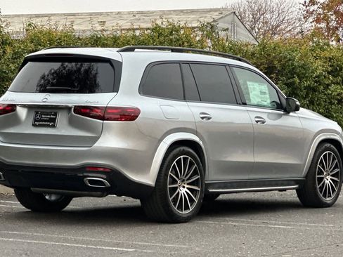 New 2026 Mercedes-Benz GLS 450 4MATIC image 3