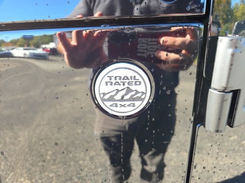 Used 2021 Jeep Wrangler Unlimited Sahara w/ Uconnect 4C Nav & Sound Group image 38