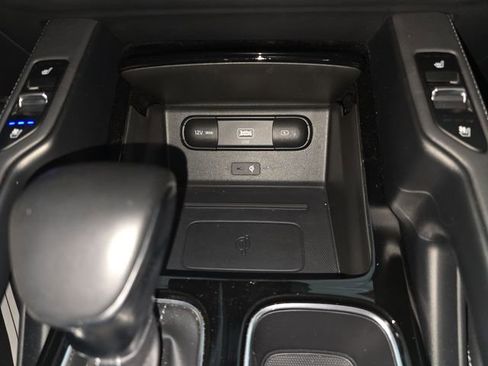 Used 2022 Kia Telluride SX w/ SX Prestige Package AWD/4WD image 24