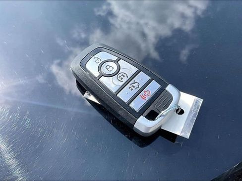 Used 2025 Ford Mustang Premium RWD image 10