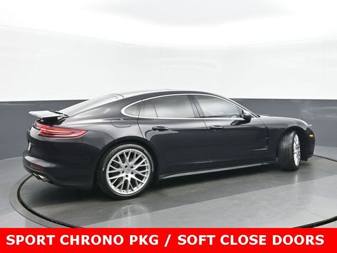 Used 2018 Porsche Panamera 4S w/ Premium Package Plus image 3