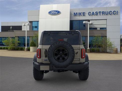 New 2025 Ford Bronco Outer Banks w/ Sasquatch Package image 5