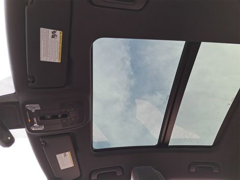 New 2025 Audi Q3 2.0T Premium Plus image 34