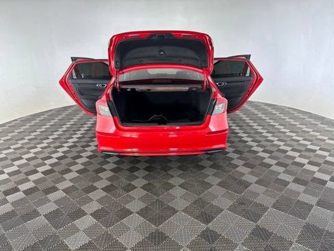 Used 2022 Honda Civic EX image 19