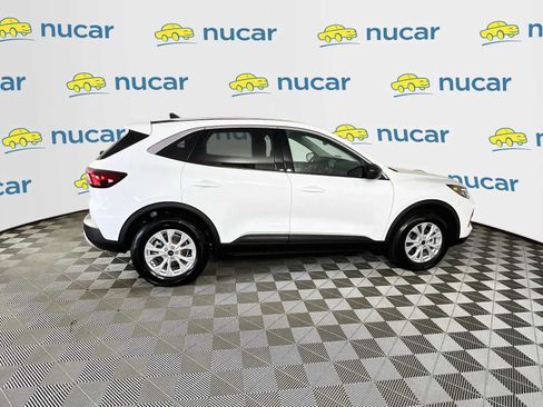 Used 2024 Ford Escape Active AWD/4WD image 8
