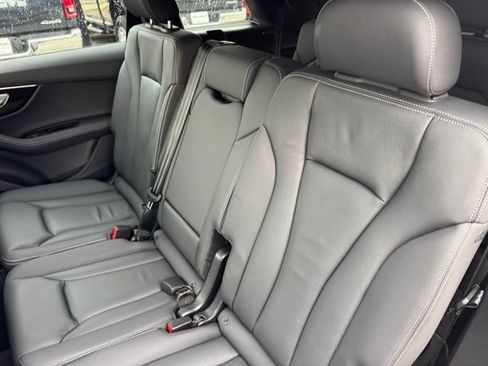 Used 2025 Audi Q7 3.0T Premium Plus AWD/4WD image 15