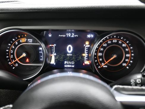 Certified 2022 Jeep Wrangler Unlimited Sahara AWD/4WD image 21