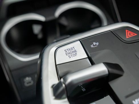 New 2026 BMW X1 xDrive28i w/ Convenience Package image 21