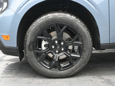 New 2025 Ford Maverick XLT w/ XLT Luxury Package image 29