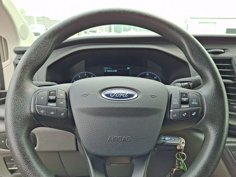Used 2025 Ford Transit 250 Low Roof w/ Exterior Upgrade Package RWD image 17