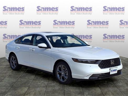 New 2026 Honda Accord EX-L image 1