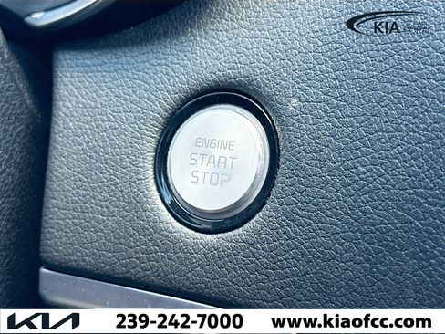 Certified 2022 Kia Stinger GT1 image 35