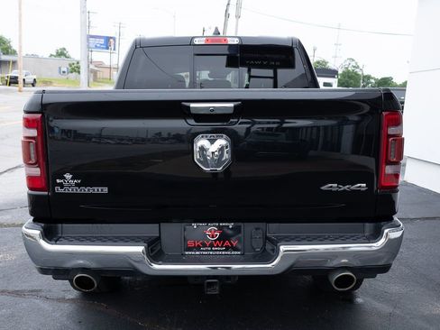 Used 2022 RAM 1500 Laramie AWD/4WD image 6