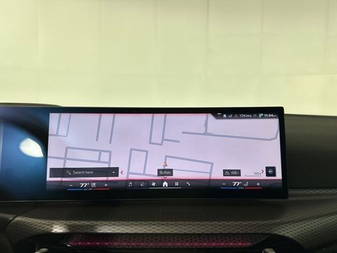 Used 2025 BMW 440i xDrive Coupe w/ Premium Package image 14