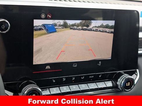 New 2026 GMC Canyon Elevation w/ Convenience Package image 26