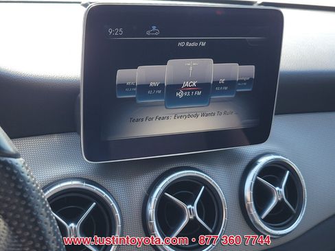 Used 2019 Mercedes-Benz CLA 250 image 19
