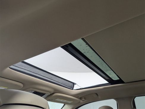 Used 2019 Jeep Grand Cherokee Limited w/ Luxury Group II image 24