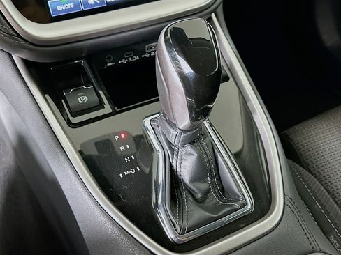 Used 2025 Subaru Outback Premium image 25