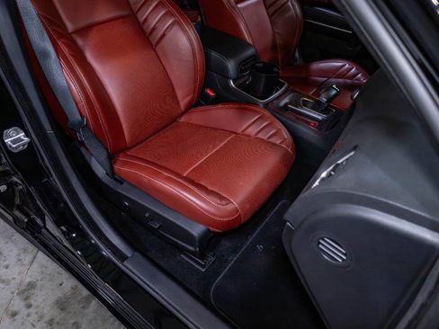 Used 2020 Dodge Charger Scat Pack RWD image 32