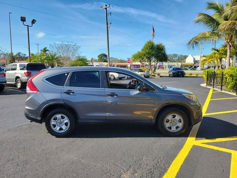 Used 2014 Honda CR-V LX image 5