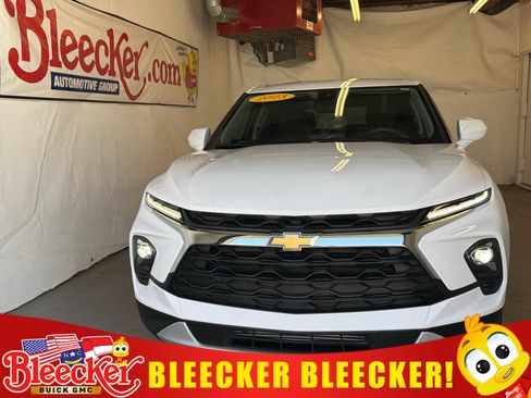 Used 2023 Chevrolet Blazer LT w/ Driver Confidence Package FWD image 1