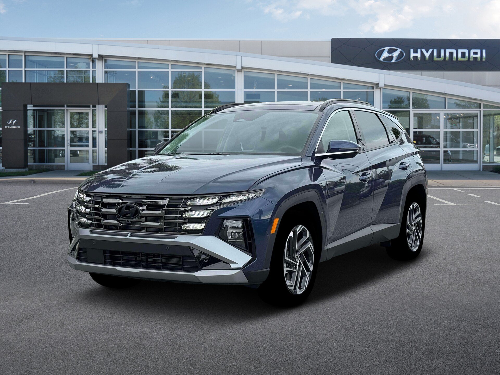 New 2026 Hyundai Tucson Limited AWD/4WD image 1