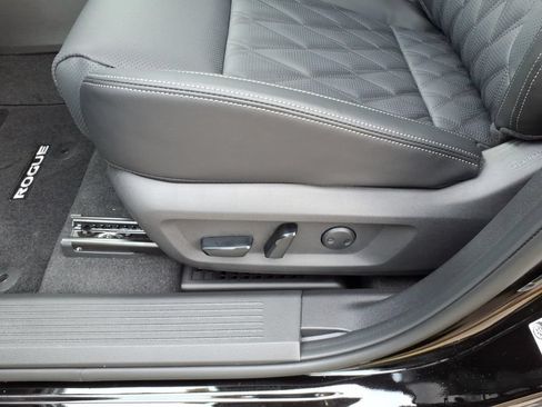 New 2026 Nissan Rogue Platinum AWD/4WD image 7