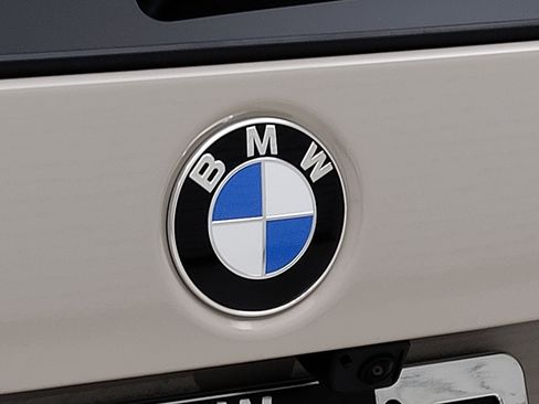 Used 2026 BMW X1 xDrive28i w/ Convenience Package AWD/4WD image 9