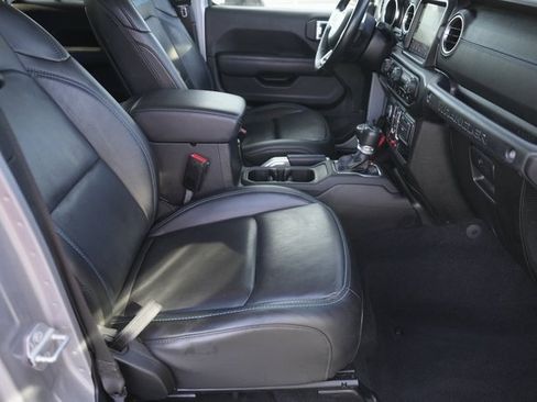 Used 2021 Jeep Wrangler Unlimited Rubicon 4xe w/ Safety Group image 18