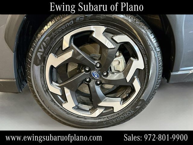 Used 2023 Subaru Crosstrek 2.5i Limited AWD/4WD image 32